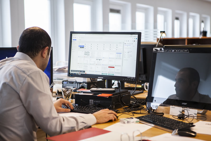 company inforation image 1